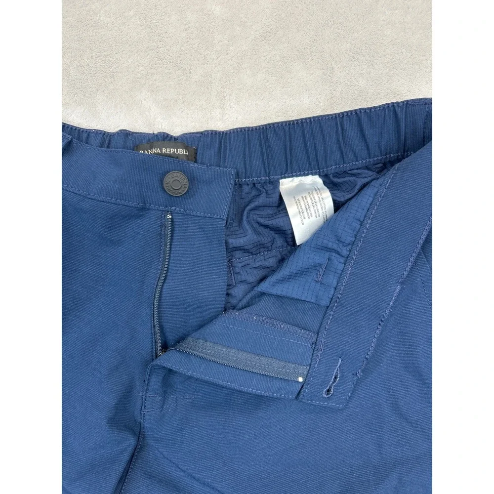 Banana‎ Republic Shorts Mens 34 Navy Blue Performance Stretch Tech Golf
